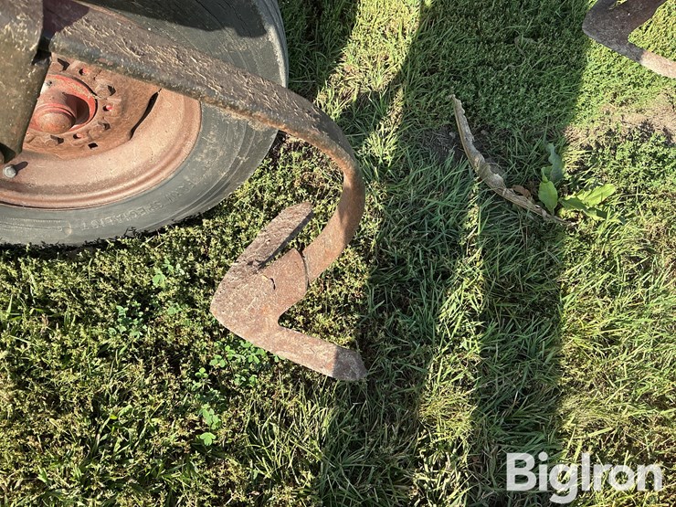 case-ih-4800-image-17