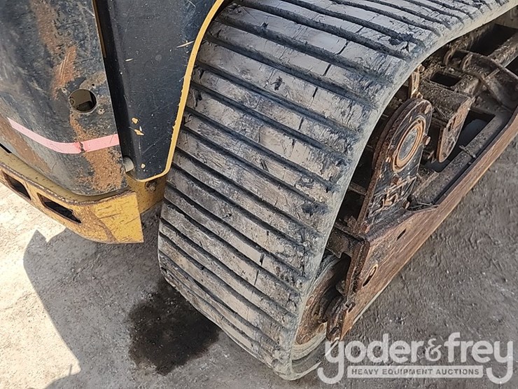 caterpillar-277-image-13
