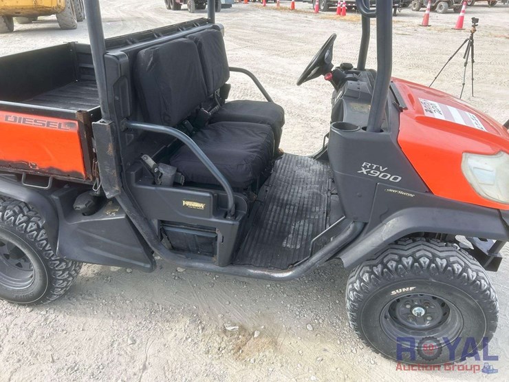 2015-kubota-rtv-x900-4x4-utility-cart-image-20