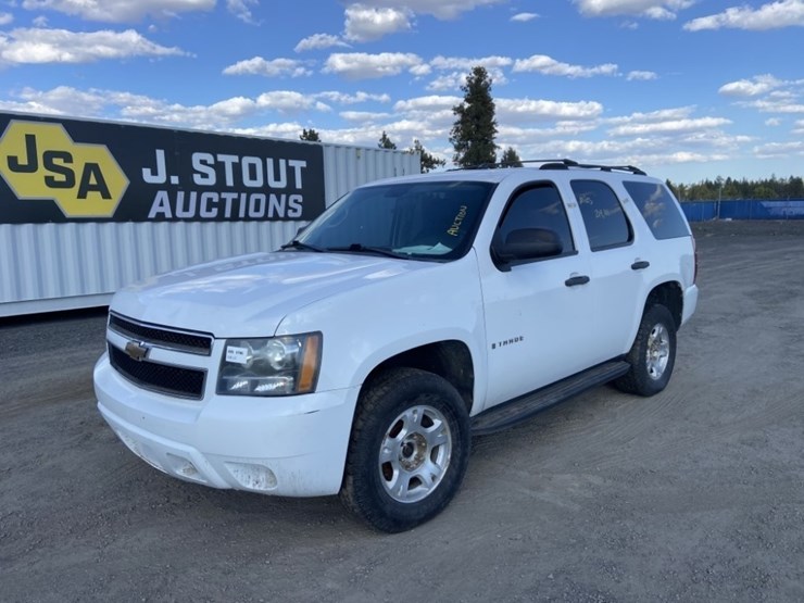 2009-chevrolet-tahoe-image-1