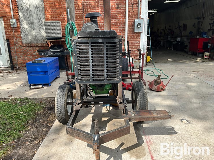 john-deere-4045t-image-2