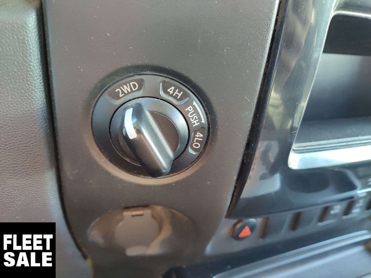 2015-nissan-titan-image-11