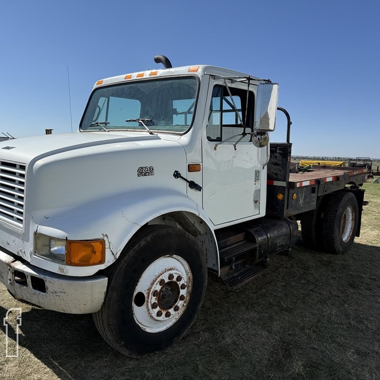 1994 INTERNATIONAL 4700
