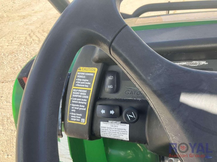 2020-john-deere-hpx615e-gator-4x4-utility-cart-image-16