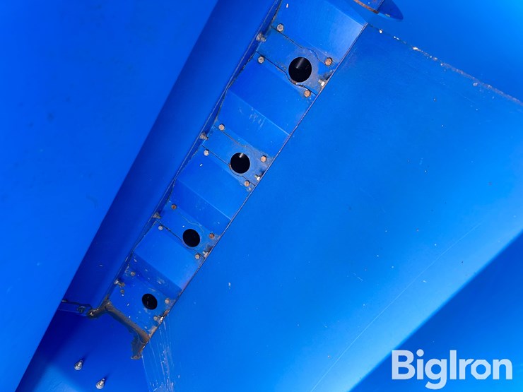 2009-landoll-5530-image-15