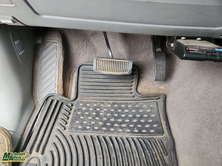 2008-kia-sorento-image-14