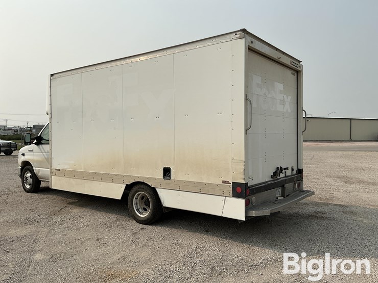 ford-e350-image-7
