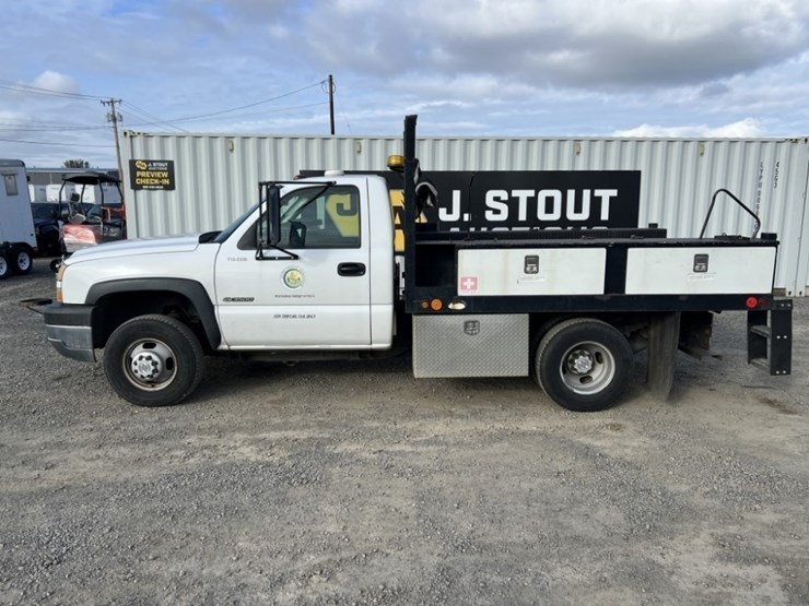 2006-chevrolet-silverado-3500-image-7