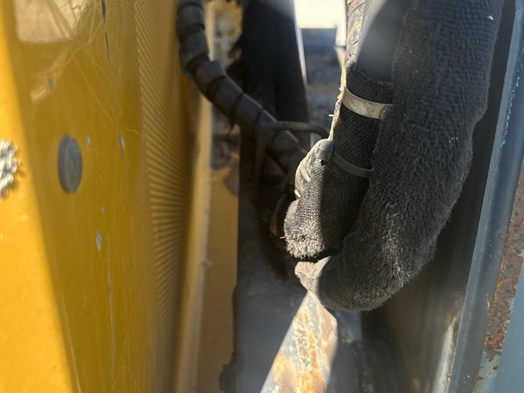 deere-333e-image-8