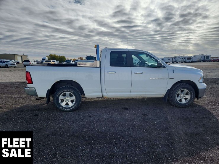 2012-ram-1500-slt-image-20