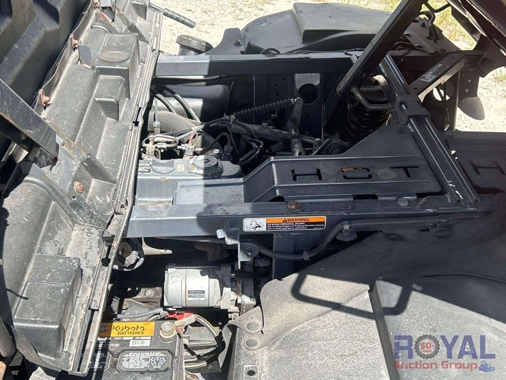 2013-kubota-rtv-x900-4x4-diesel-utility-cart-image-22