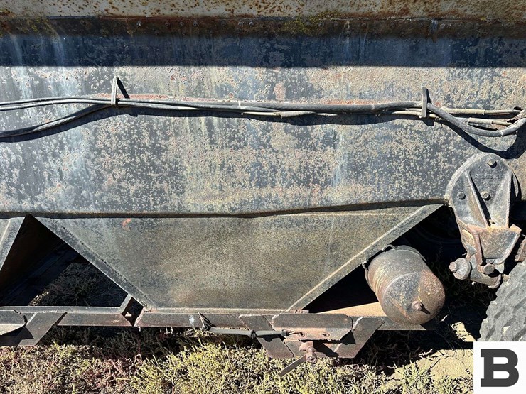 1954-pike-grain-trailer-image-22