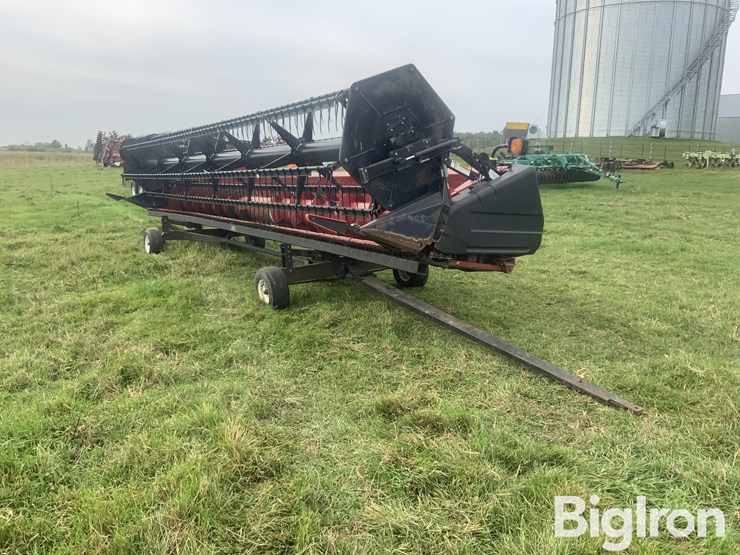 2004-case-ih-1020-image-1