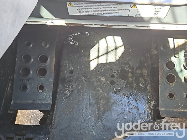 2019-bobcat-t870-image-28