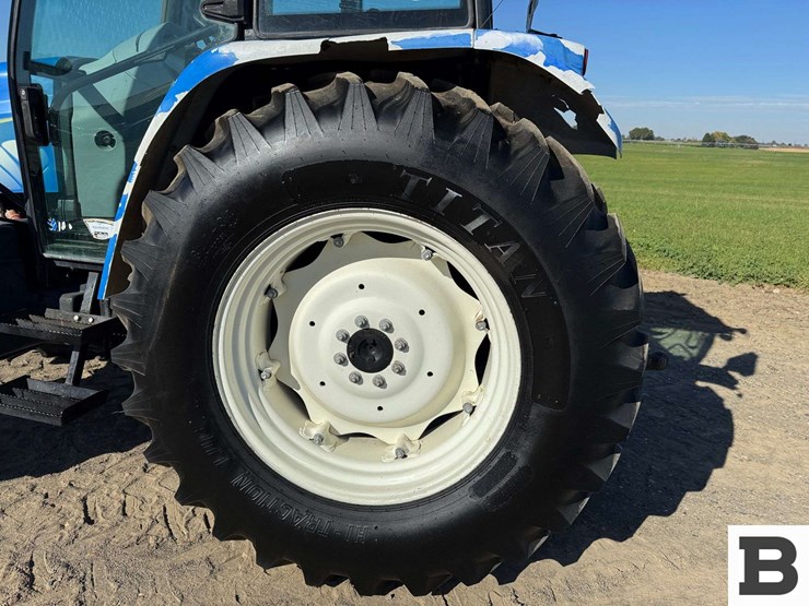 2010-new-holland-t5060-image-21