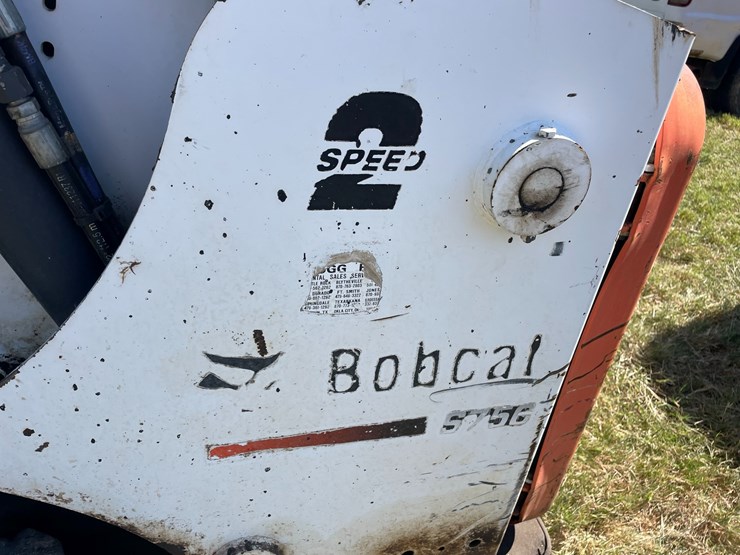 2015-bobcat-s750-image-8