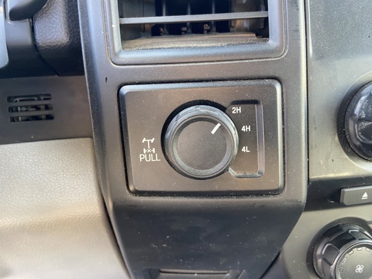 2018-ford-f150-image-18