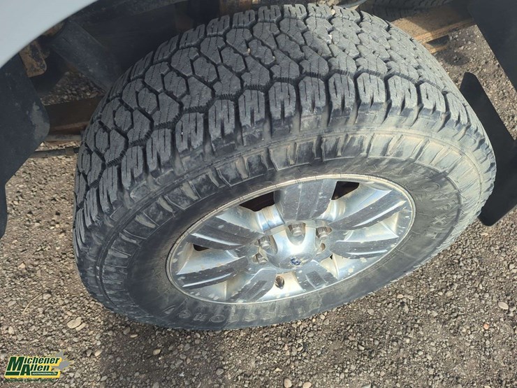 2012-ford-f150-image-30