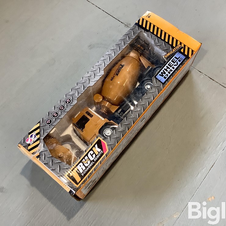 AO HAI 3825 Remote Mixer Truck Toy
