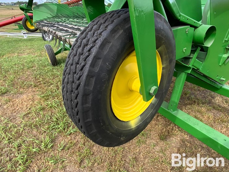 john-deere-212-image-20