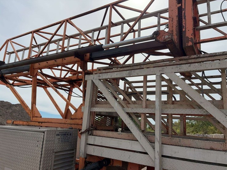 1999-hydra-platform-hp-32-over-under-catwalk-image-17