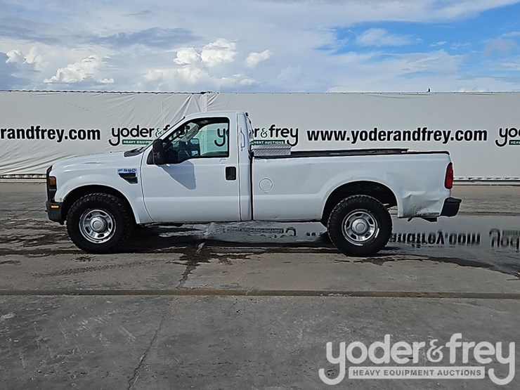 2010-ford-f350-image-3