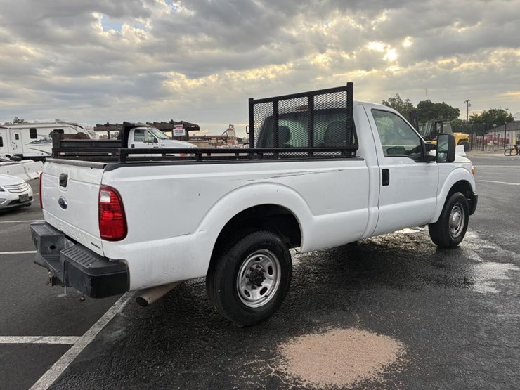 2012-ford-f250-image-3