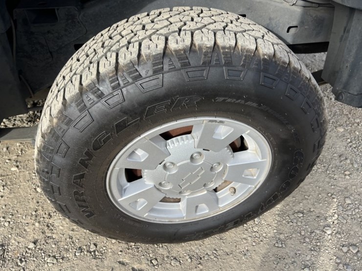 2008-chevrolet-colorado-image-17