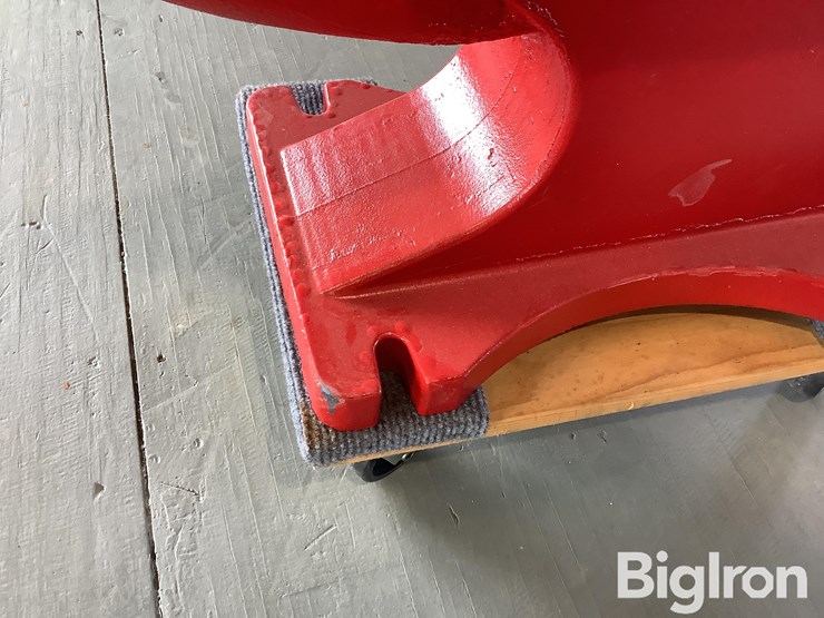 200lb-anvil-image-11