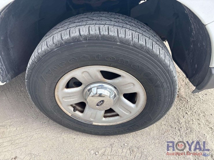 2006-ford-explorer-image-28