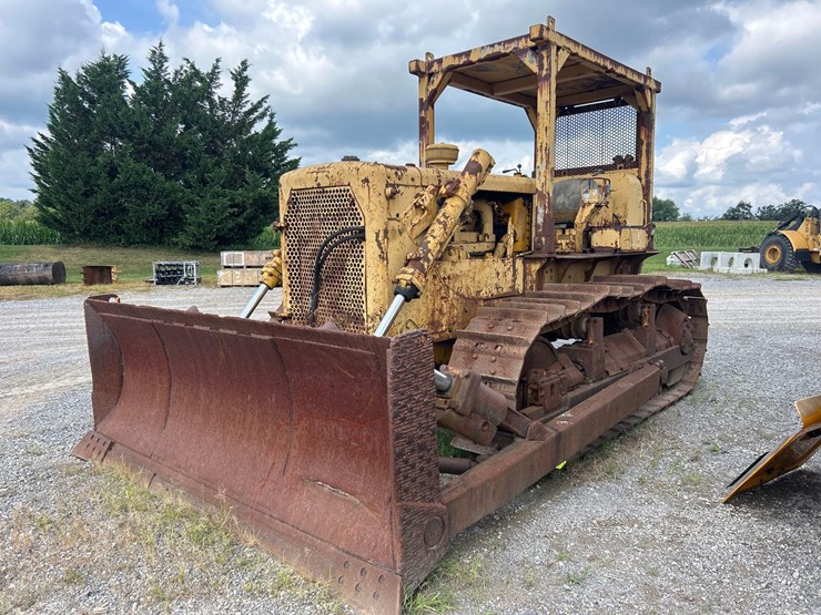 caterpillar-d6c-image-1