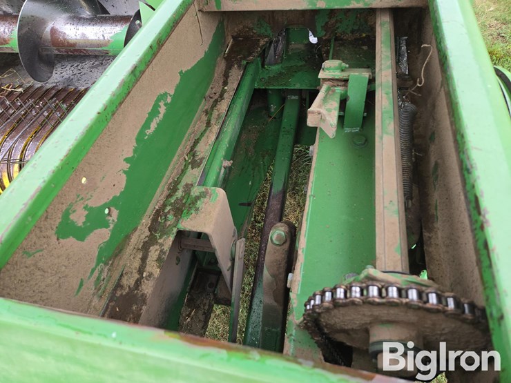 1985-john-deere-347-image-13