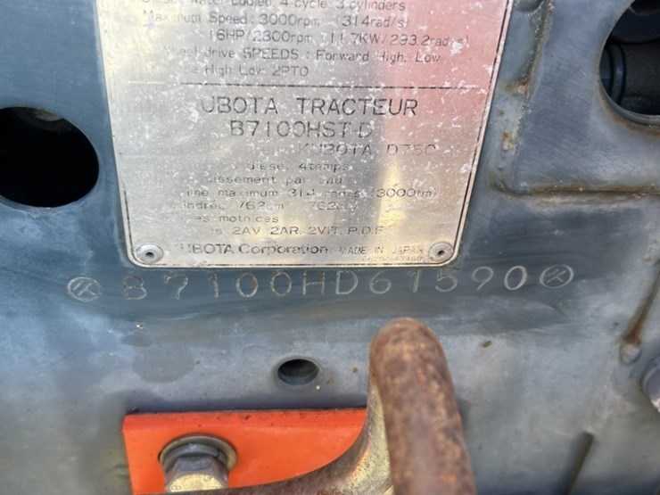 kubota-b7100-image-35