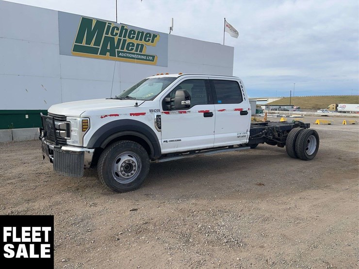 2019-ford-f550-image-1