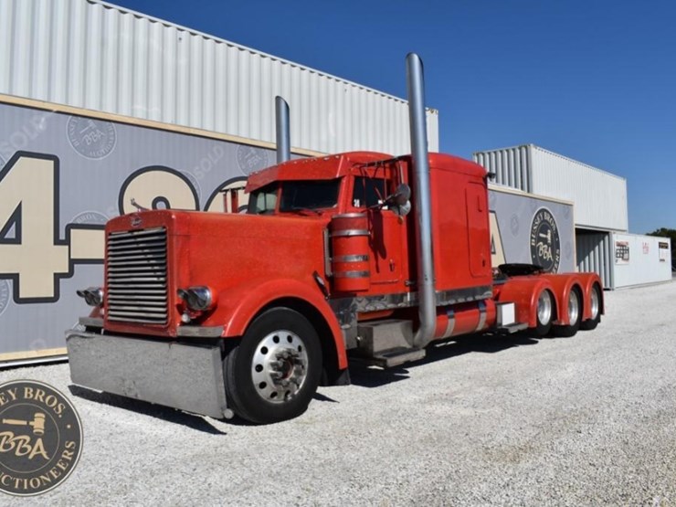 1990-peterbilt-379-image-13