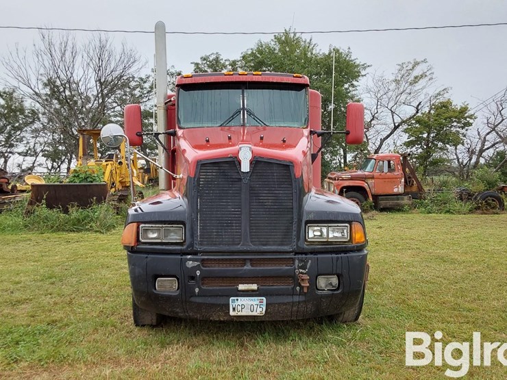 1993-kenworth-t600-image-2