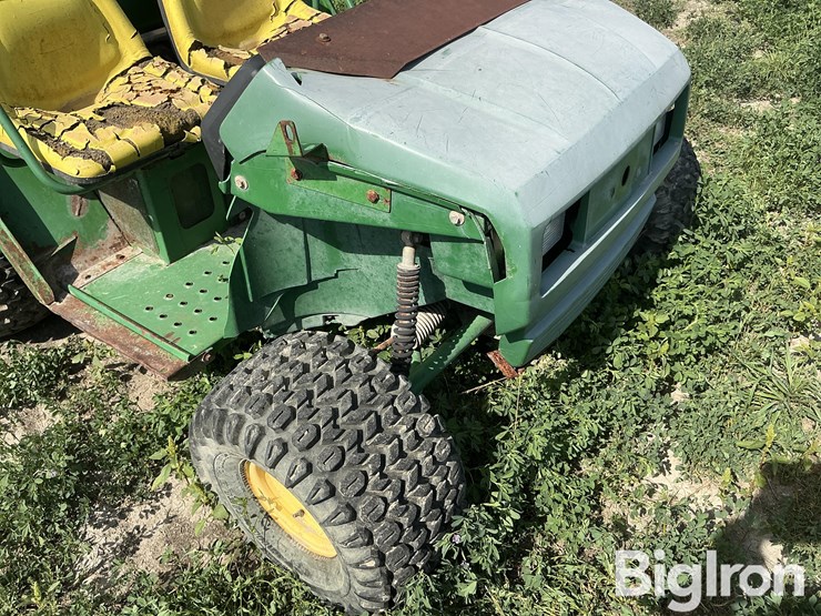 john-deere-gator-image-9