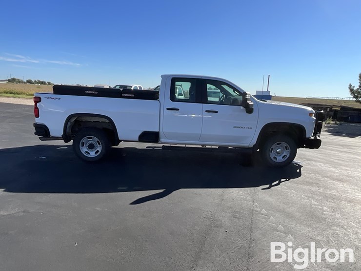 2021-chevrolet-silverado-2500-image-4