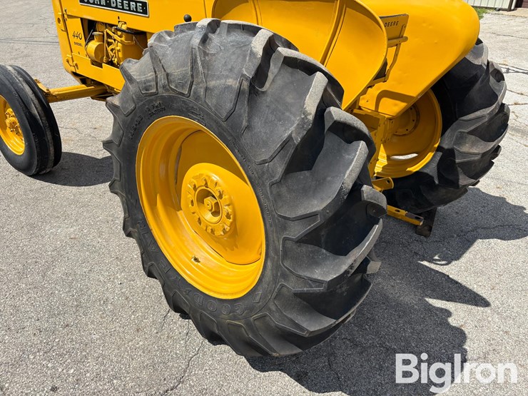 1959-john-deere-440-image-16