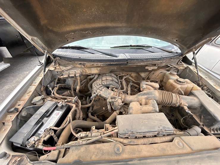 2011-ford-f150-image-12