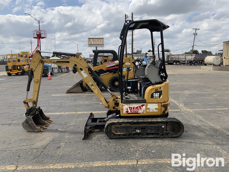 2015-caterpillar-301.7d-cr-image-8