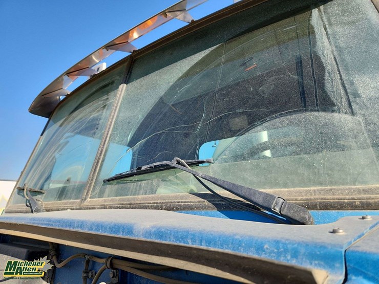 2001-western-star-4900-image-37