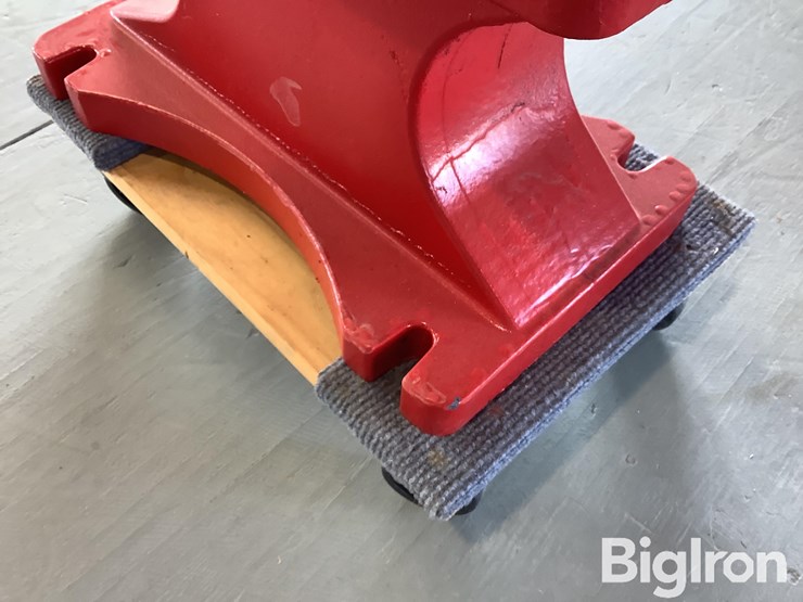 200lb-anvil-image-10