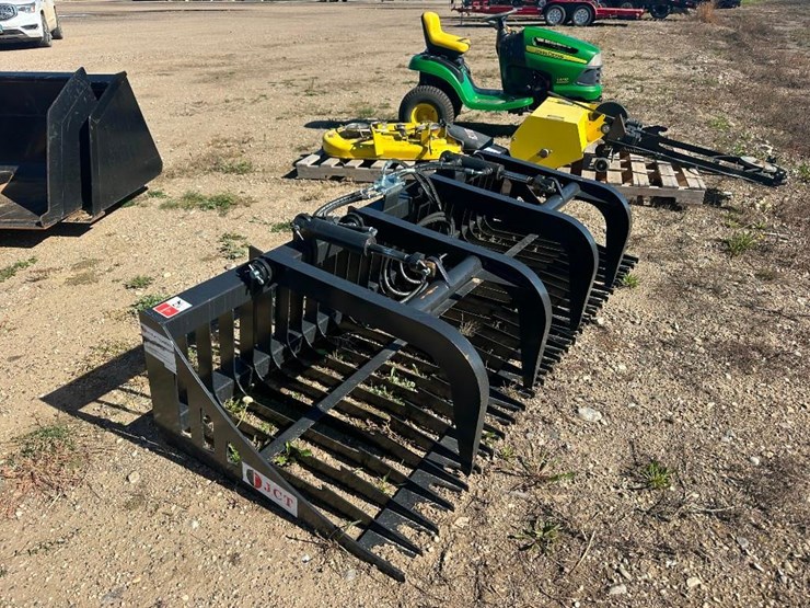 jct-skid-steer-rock-bucket-with-grapple-image-3