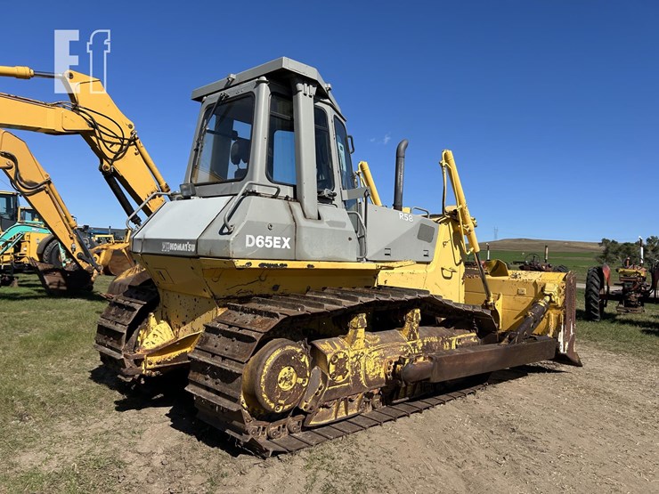 komatsu-d65ex-12-image-6