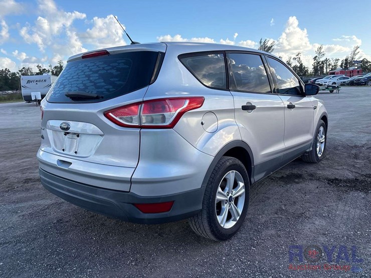 2016-ford-escape-image-3
