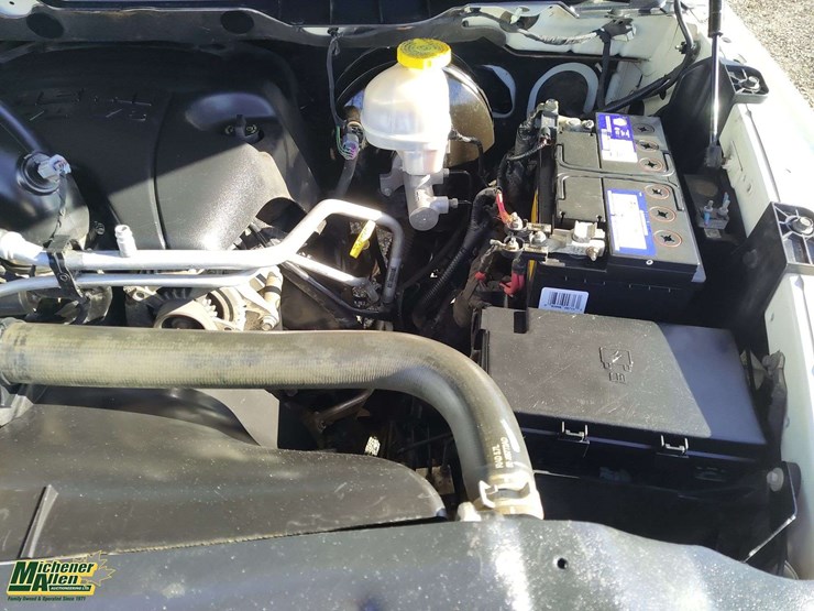 2017-ram-1500-laramie-image-28