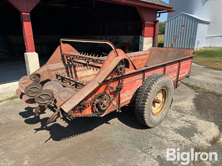 1964-allis-chalmers-140-image-3