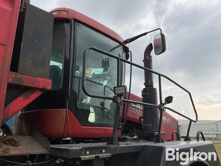 2008-case-ih-titan-4520-image-15