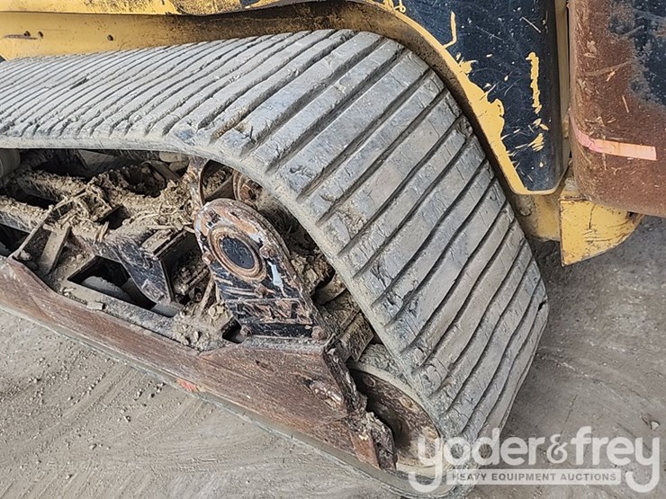 caterpillar-277-image-17